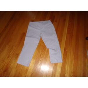 Vintage DFA New York gray and white pinstripe cropped‎ pants 14